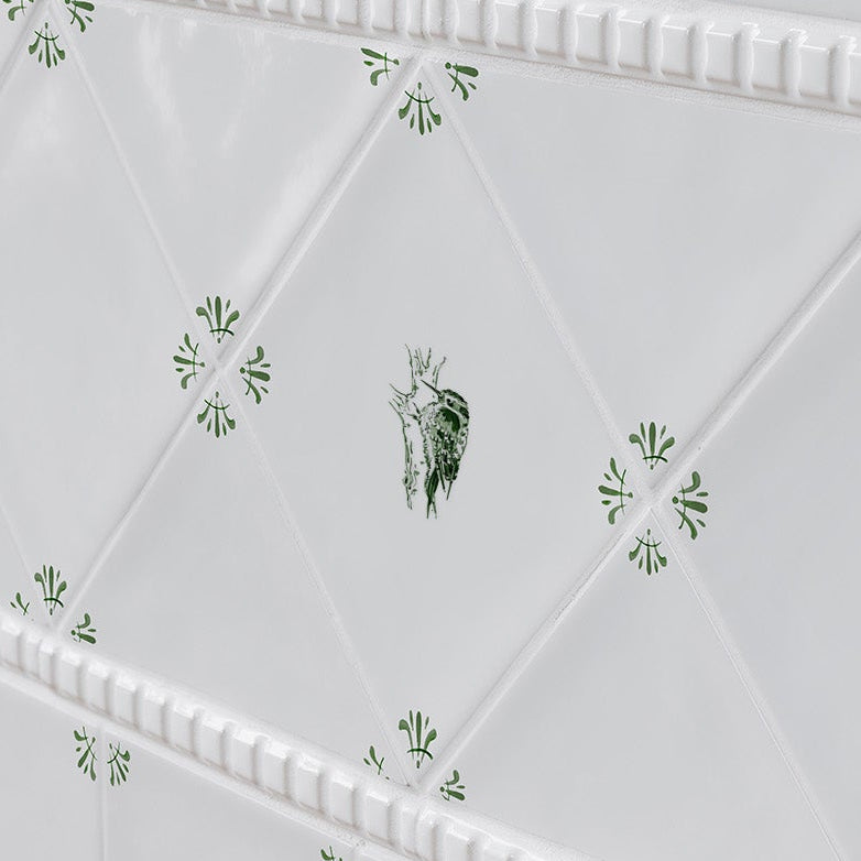 Woodpecker Delft Tile
