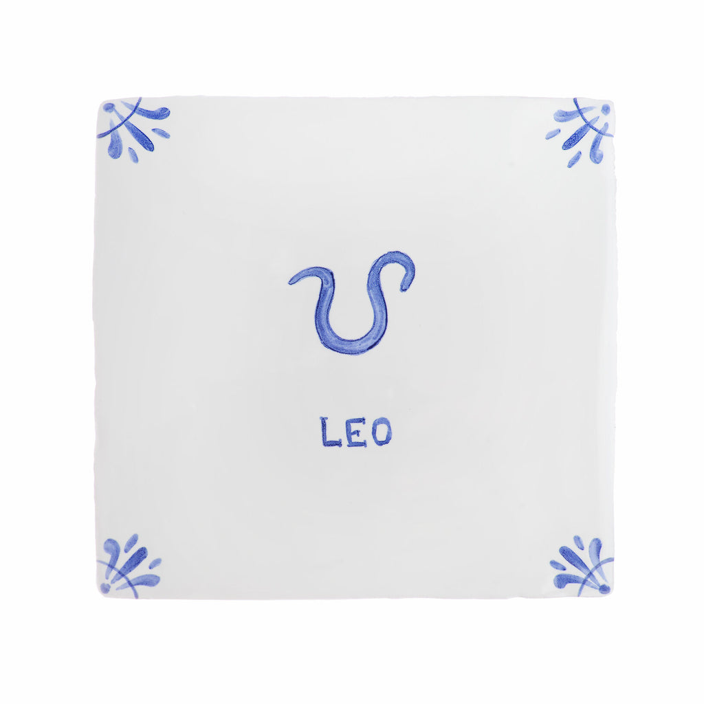 Leo Delft Tile